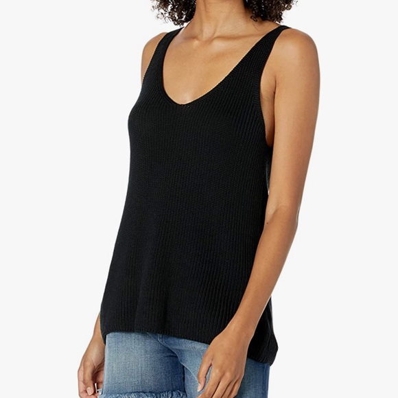 Double V-Neck Textured Rib Sweater Tank. - Picture 3 of 3